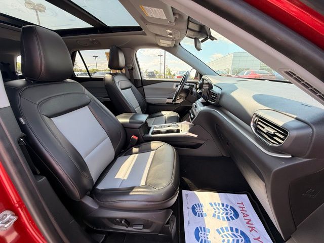2022 Ford Explorer XLT - Photo 23