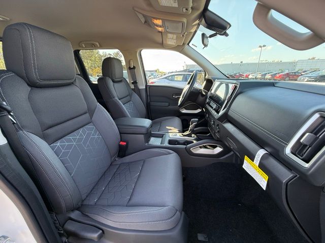 2026 Nissan Frontier SV - Photo 17