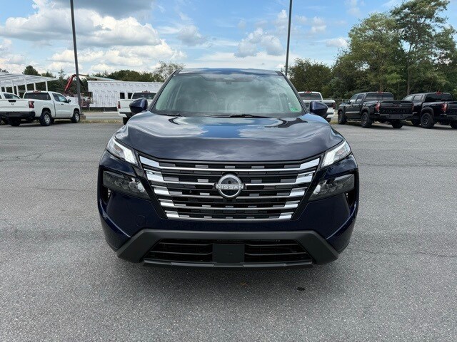 2026 Nissan Rogue SV photo 3