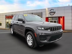 2025 Jeep Grand Cherokee Laredo SUV