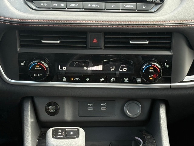 2026 Nissan Rogue SV photo 25