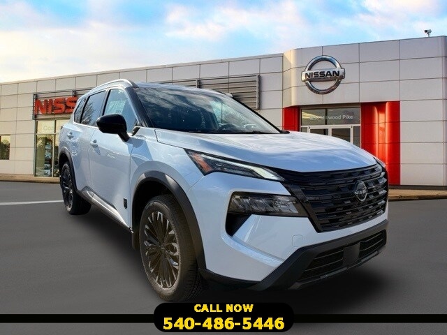 2026 Nissan Rogue Dark Armor's photo