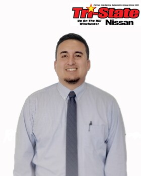 Staff member Jorge Smith from ID_21ebf29f4f9d
