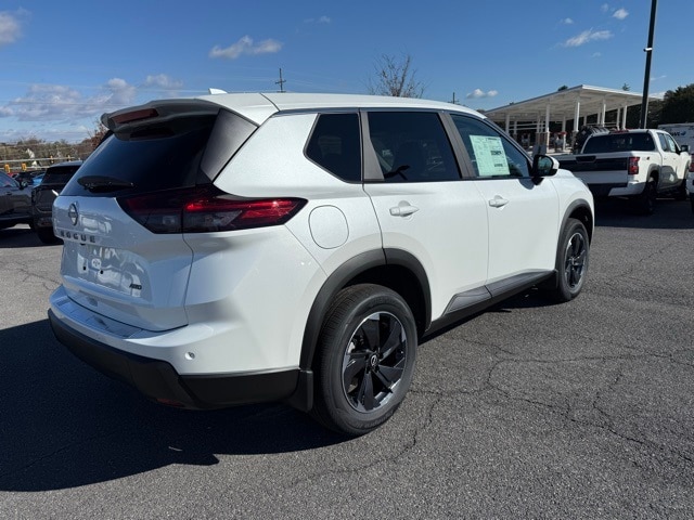 2026 Nissan Rogue SV photo 4