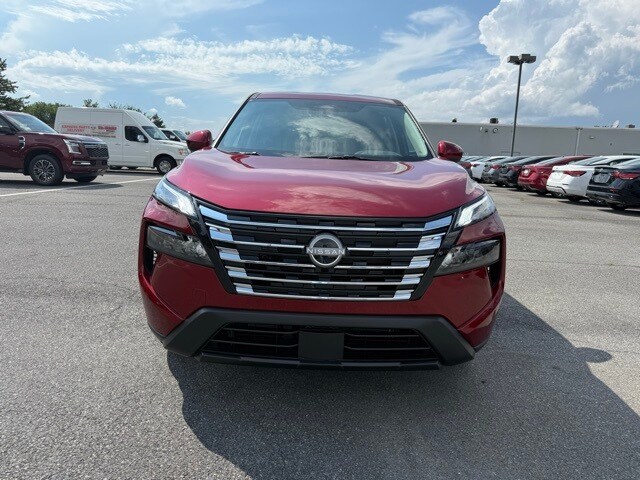 2026 Nissan Rogue SV photo 2