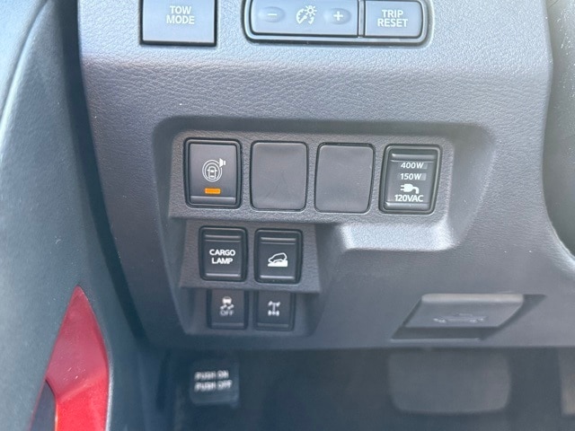 2023 Nissan Frontier PRO-4X photo 28