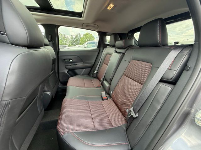 2025 Nissan Kicks SR AWD - Photo 14