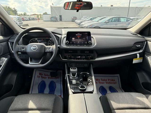 2026 Nissan Rogue SV - Photo 20