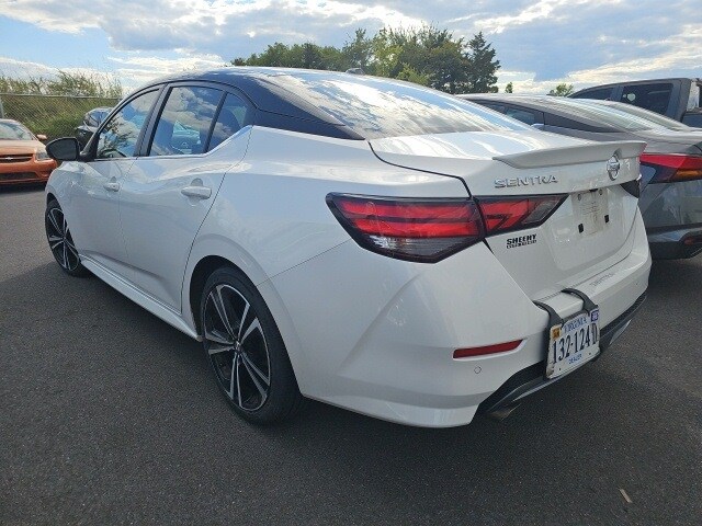 2021 Nissan Sentra SR photo 4