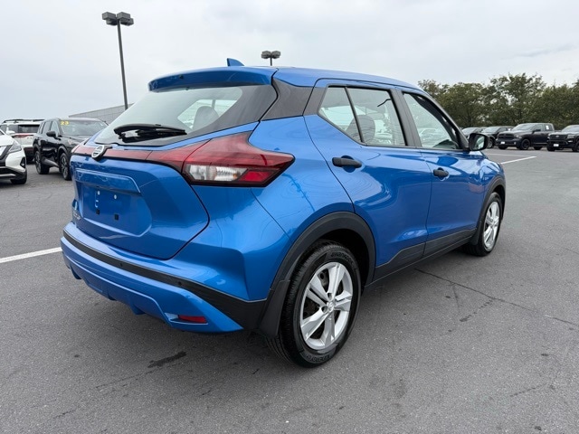 2021 Nissan Kicks S photo 5