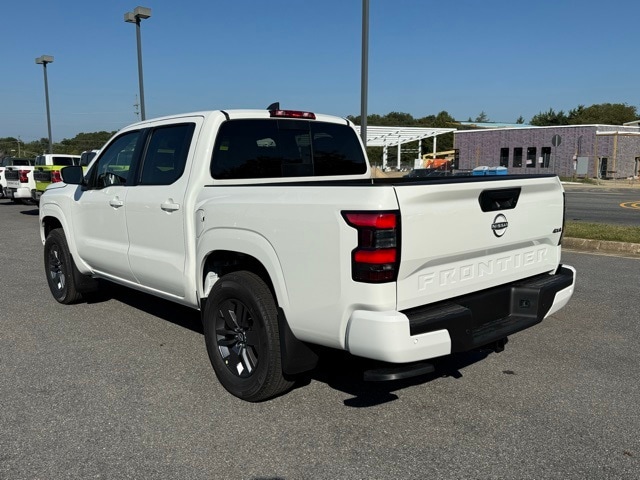 2026 Nissan Frontier SV photo 6
