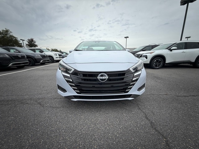 2025 Nissan Versa SV photo 3