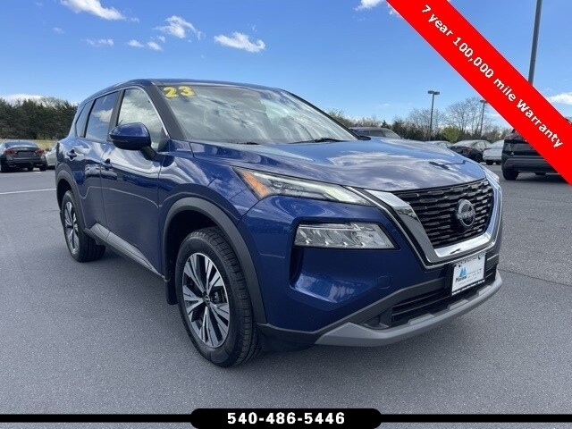 2023 Nissan Rogue SV's photo