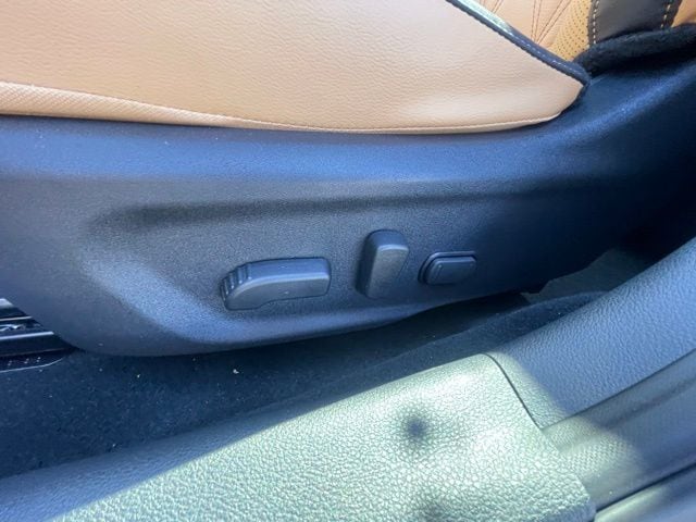 2025 Nissan Sentra SV - Photo 13