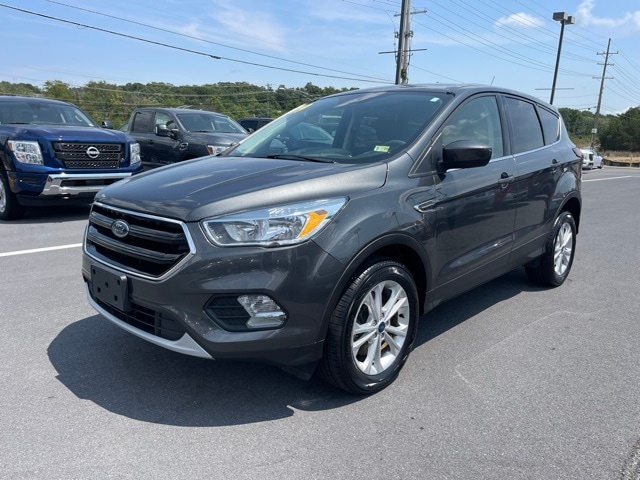 Used 2019 Ford Escape SE with VIN 1FMCU9GD9KUA31897 for sale in Winchester, VA