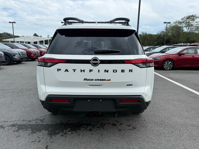 2025 Nissan Pathfinder Rock Creek photo 6