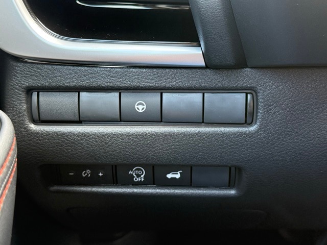 2026 Nissan Rogue SV photo 28