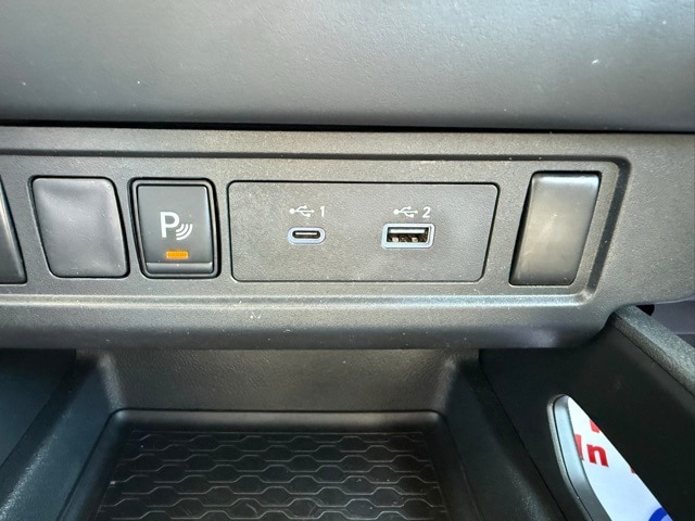 2023 Nissan Frontier S photo 31