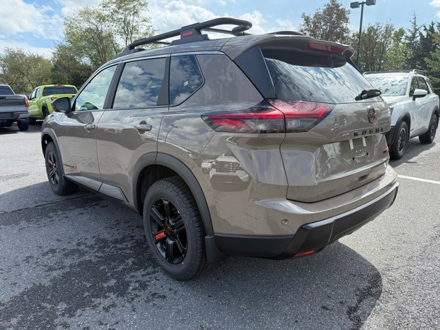 2026 Nissan Rogue SV photo 6