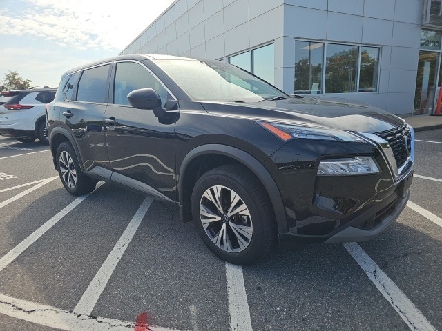 2023 Nissan Rogue SV photo 2