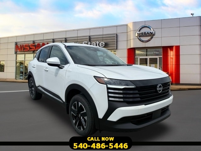 2025 Nissan Kicks SV AWD's photo