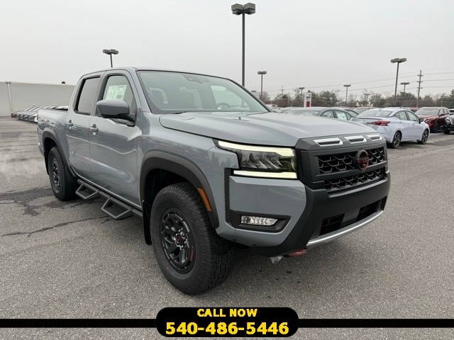 2026 Nissan Frontier PRO-4X's photo