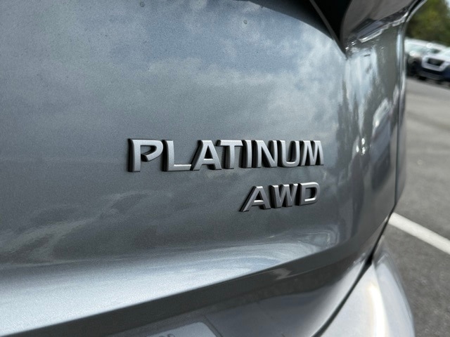 2026 Nissan Rogue Platinum photo 16