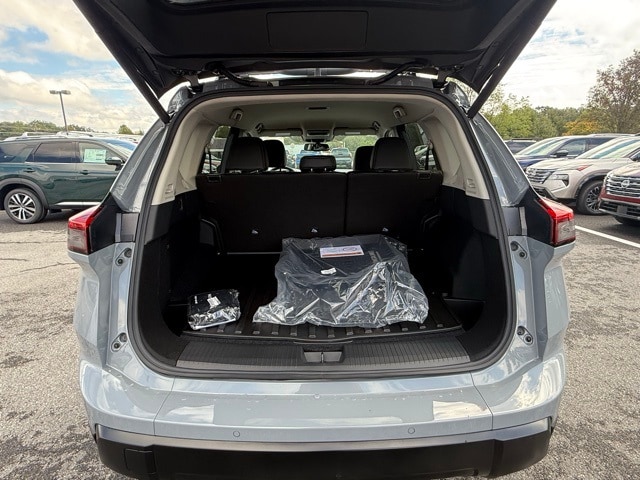 2026 Nissan Rogue SV photo 15