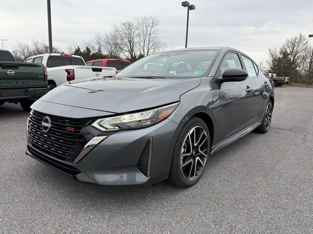 2025 Nissan Sentra SR photo 2