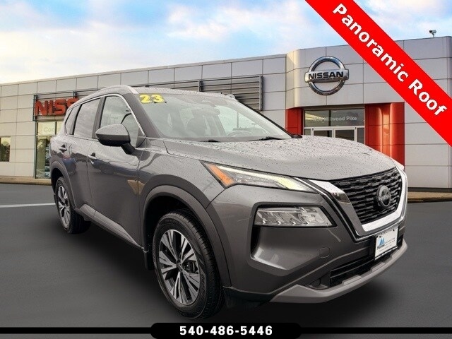 2023 Nissan Rogue SV's photo