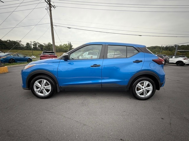 2021 Nissan Kicks S photo 8