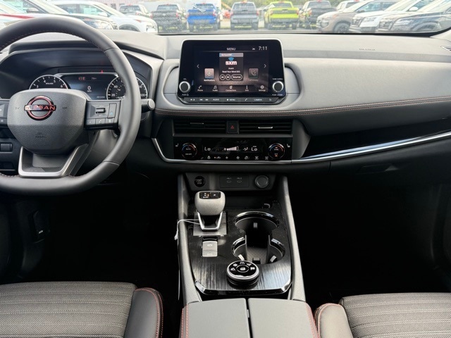 2026 Nissan Rogue SV photo 25