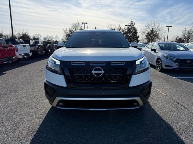 2025 Nissan Pathfinder Rock Creek photo 3