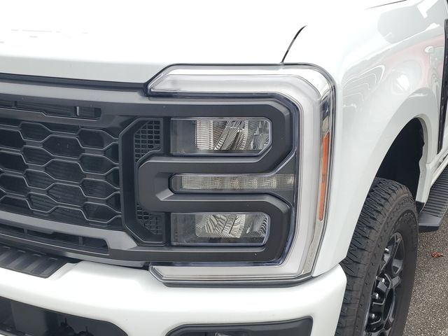 2024 Ford F-250 photo 4