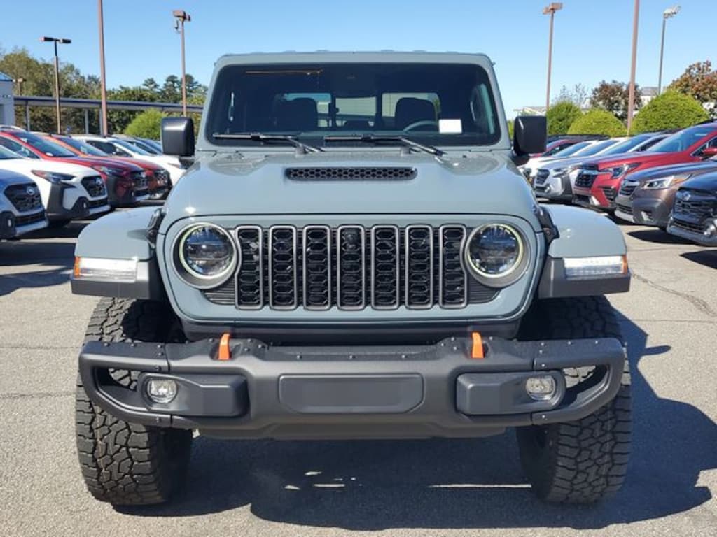 New 2025 Jeep Gladiator MOJAVE X 4X4 Pickup