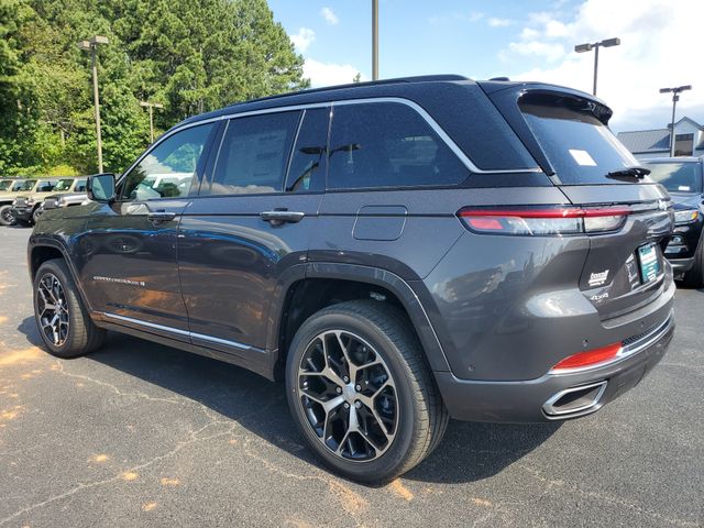2025 Jeep Grand Cherokee Summit Reserve photo 4