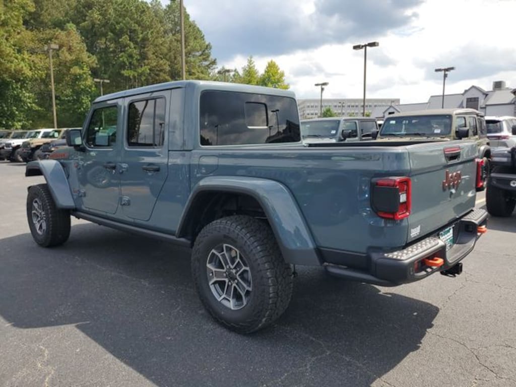 New 2025 Jeep Gladiator MOJAVE X 4X4 Pickup