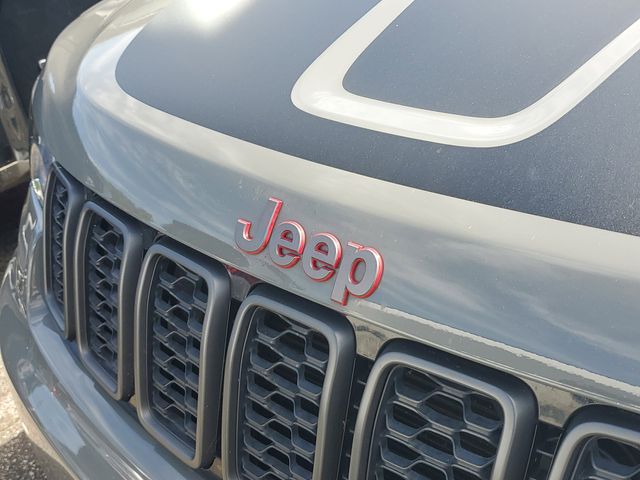 2021 Jeep Grand Cherokee Trailhawk photo 4