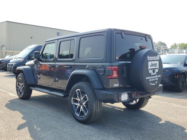 2025 Jeep Wrangler 4xe Sport S photo 3