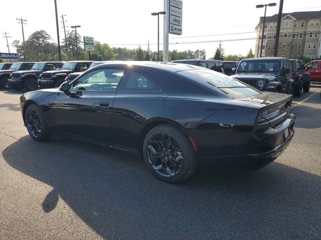 2025 Dodge Charger R/T AWD photo 4