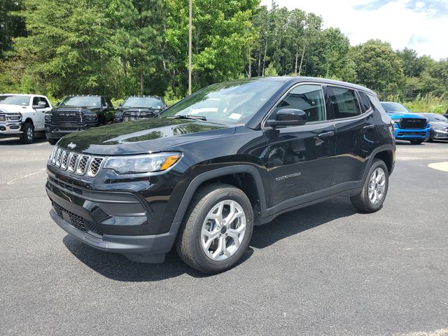 2025 Jeep Compass Sport photo 3