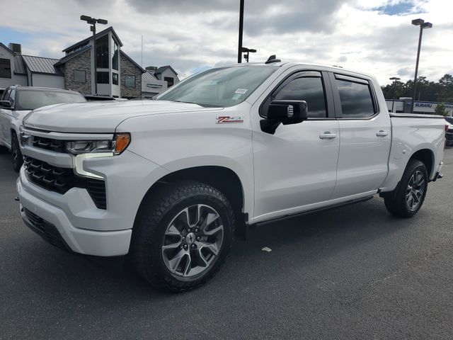 2024 Chevrolet Silverado 1500 RST photo 3