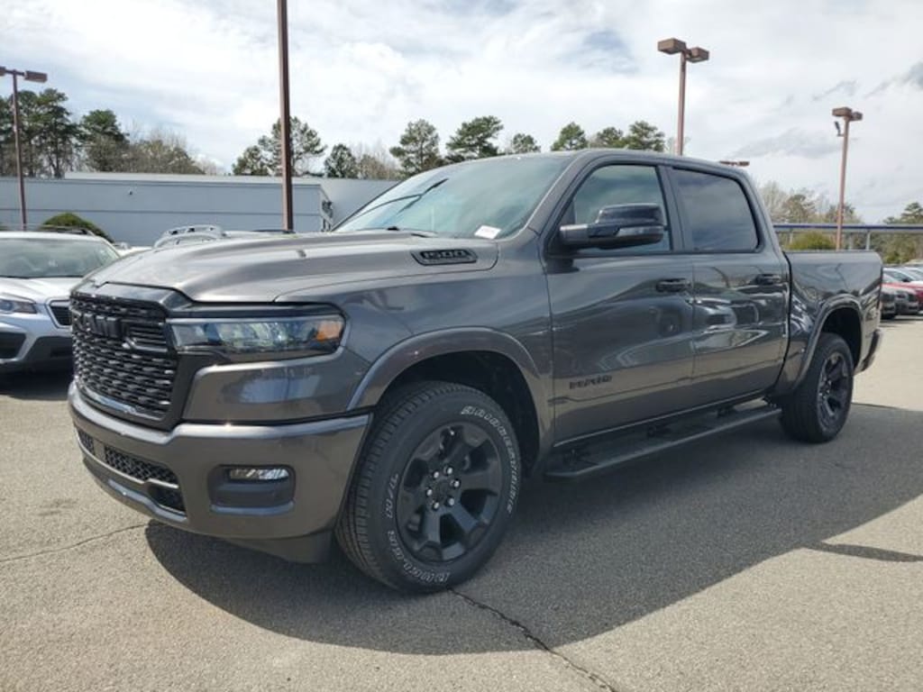 New 2026 Ram 1500 BIG HORN CREW CAB 4X4 5'7 BOX Pickup