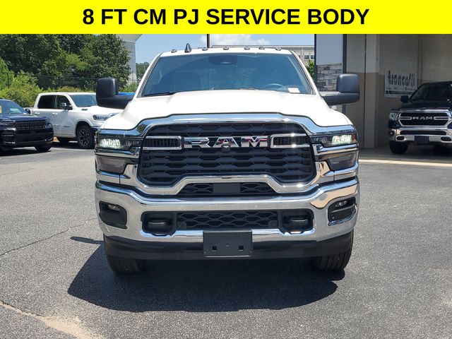 2025 Ram 2500 Tradesman photo 2