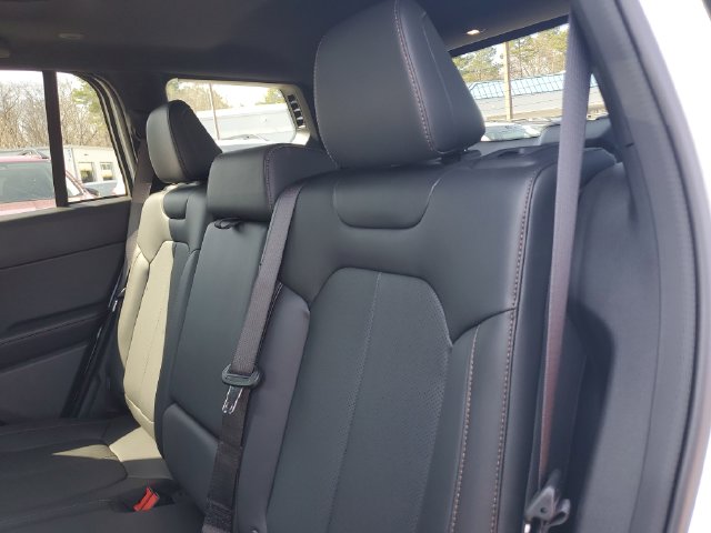 2026 Jeep Cherokee Limited - Photo 15