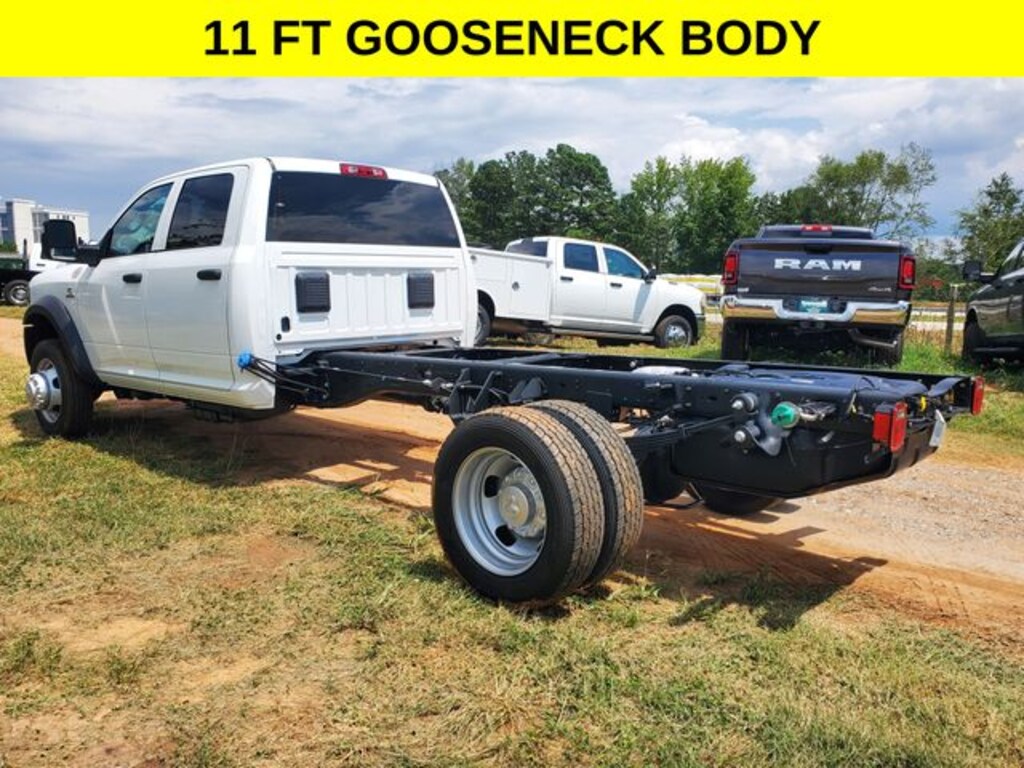New 2025 Ram 4500 Chassis Cab 4500 TRADESMAN CHASSIS CREW CAB 4X4 84' CA Pickup