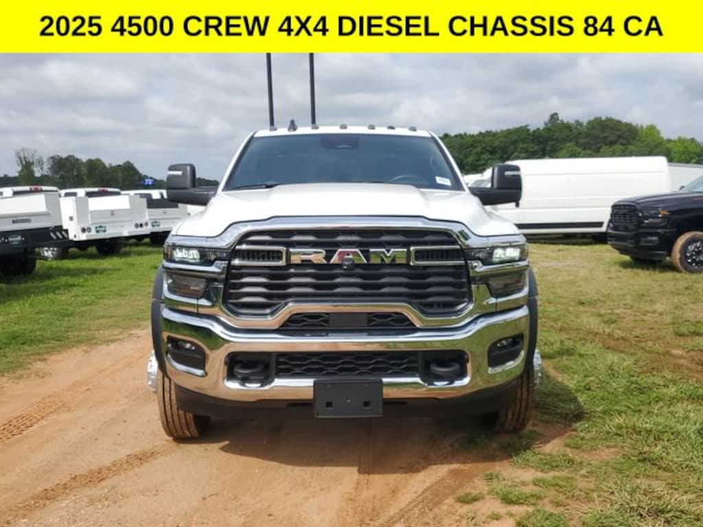 New 2025 Ram 4500 Chassis Cab 4500 TRADESMAN CHASSIS CREW CAB 4X4 84' CA Pickup