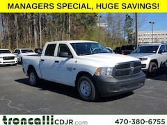 2024 Ram 1500 Classic TRADESMAN CREW CAB 4X2 5'7 BOX Pickup