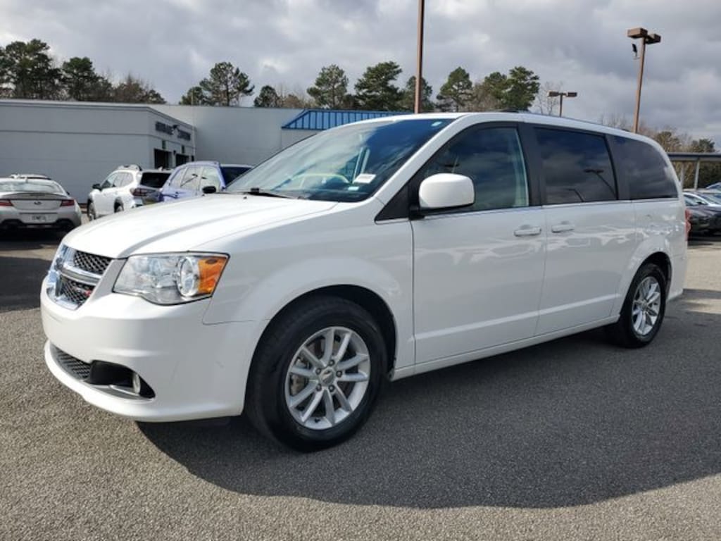 Used 2019 Dodge Grand Caravan SXT Minivan/Van
