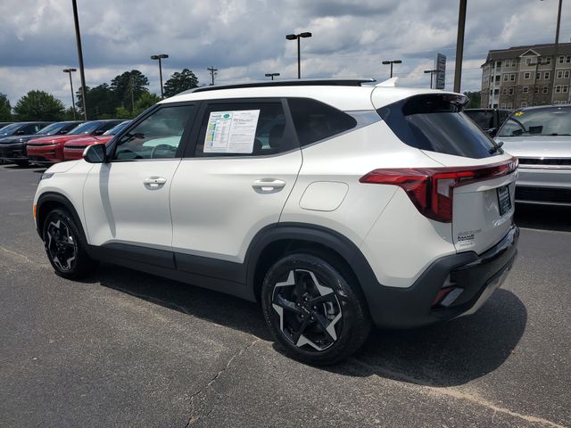 2024 Kia Seltos EX photo 3